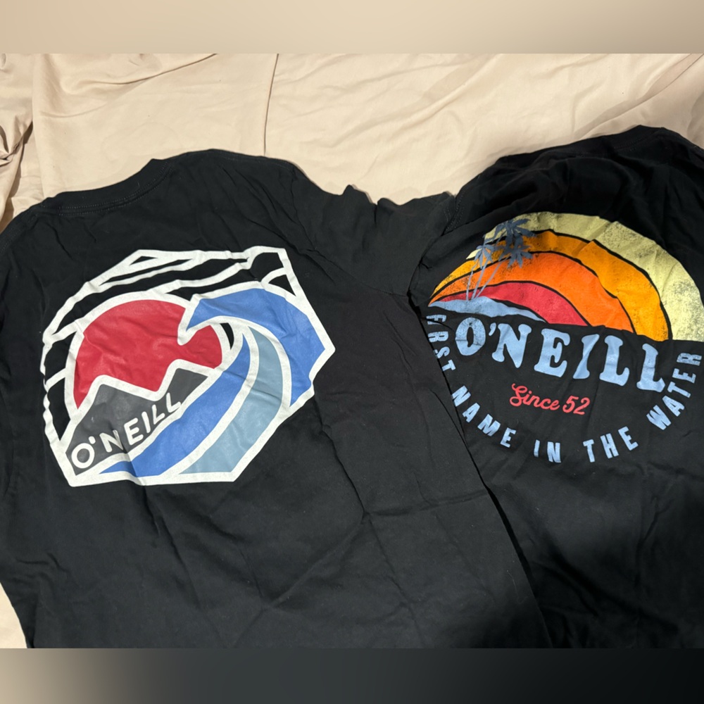 O’Neill men’s tees sz medium